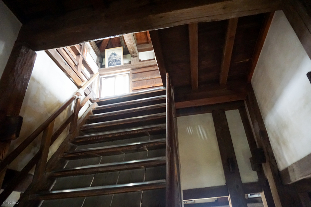 丸亀城天守の階段